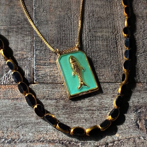 NEW Floating Fish Black Glass Beaded Necklace Set - Picture 8 of 13